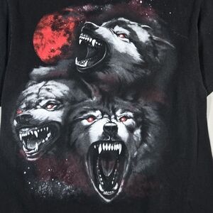 Y2K Blood Moon 3 Wolf T-Shirt Men's Size Large Black Horror Wolves Demon